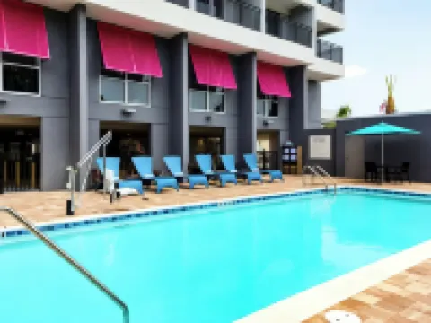 ハンプトン イン ダニーデン ダニーディンのホテル