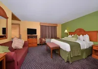 Quality Inn & Suites Grinnell Near University Hotels in Grinnell