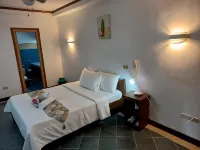 Angelyn's Dive Resort