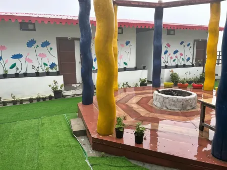 Blue Lotus by M - Mukteshwa Отели в г. Мектешвар