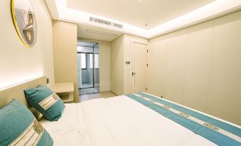 Fangdong Xiaoxiao Lan Apartment (Funing Dadao Branch)