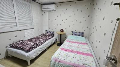 Yeoncheon Gungjeon Hotels near Jeongog-Yeog