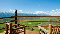Spring Creek Ranch - Mountain view