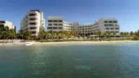 Izla Beach Front Hotel Hotels in 