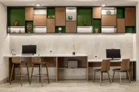 La Quinta Inn & Suites by Wyndham College Station North Hotels in College Station