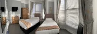 Diamonds Villa Near York Hospital