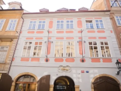 金鑰匙精品飯店 聖維特主教座堂附近的飯店