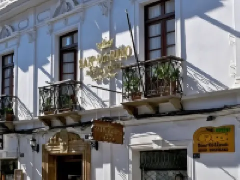 サン マリノ ロイヤル ホテル スクレのホテル