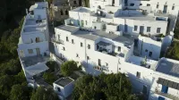 Living Theros Luxury Suites - 3 estrellas