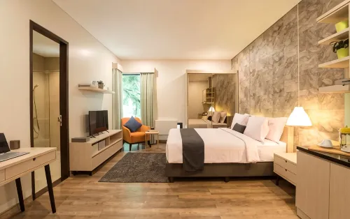 Treehouse Suites - Boutique Serviced Apartment