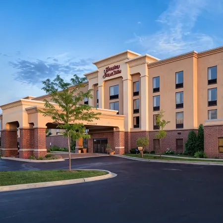Hampton Inn & Suites Chicago-Libertyville