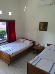 Hotel Tentrem Syariah - parcheggio
