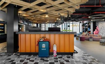 Moxy Alfragide Lisboa