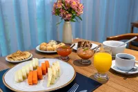 Intercity Tatuapé - breakfast