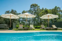 Hermitage Lodge - Pools