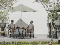 Silk Path Grand Hue Hotel Отели рядом с достопримечательностью «Сигнальная Башня»