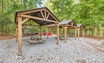 Bear Paw Cottage #3 King; Peaceful: Cozy: Pet Friendly; 2Adults/ 2Children