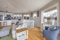 Block Island - 4 Bedroom Home on West Beach Road w/ Panoramic Ocean Views + AC!