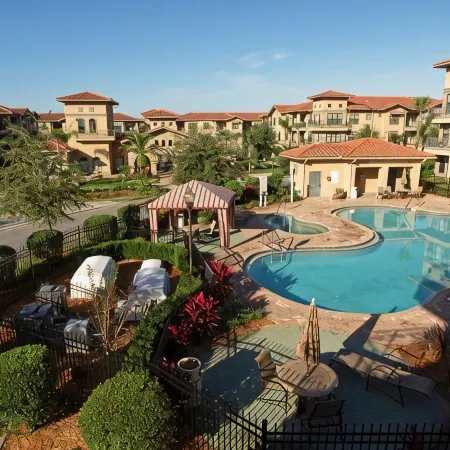 Bella Piazza 4bed 3bath 1st floor WiFi, fitness room