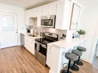 Cute 2 BR Condo Downtown Homewood Hotels in Homewood