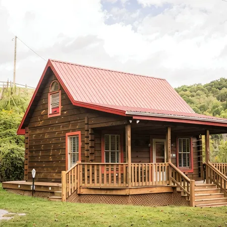 Rumples Retreat at Highland Hideaways - Arcade - Private Drive-in Theater