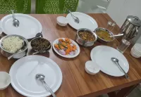Hotel Gurudeva - breakfast