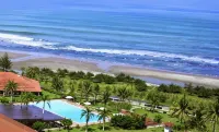 Grage Hotel Bengkulu - Pools