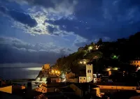 Monterosso in the Heart (5 Terre) - 2-Star
