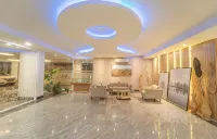 ALTUZ Apartment By Apartku - Apartments