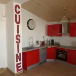 Vacation Home in La Flotte en Ré : 90m², 3 Bedrooms and Private Garden - 무료 와이파이