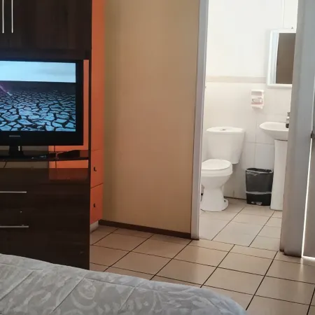 Hostal Plaza Carrera