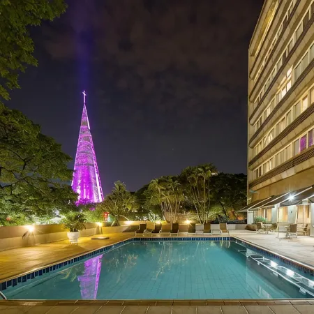 Hotel Deville Prime Maringá