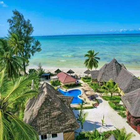 Moayana Liora Zanzibar