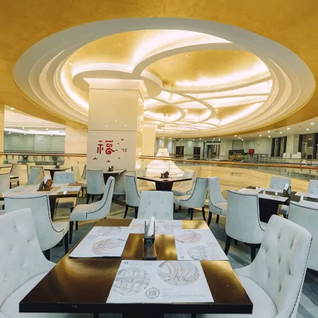 Xin Jun Yue International Hotel