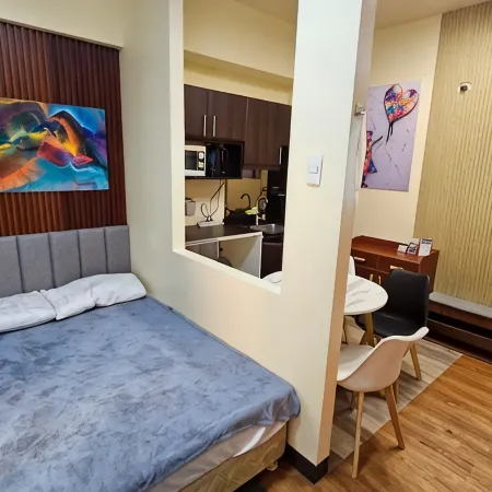 Maison Stamford Stylish Unit in Mckinley Hill BGC Taguig