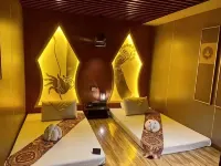 Elong R.YUN Hotel (Huainanzhan High School Wuyue Square) - Spa
