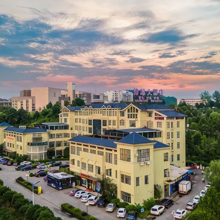 Ronggang International Hotel