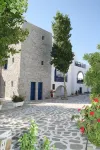 Katerina Roza Studios - Heartfelt Hospitality in the City