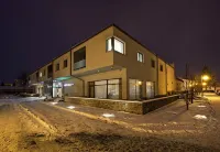 Wellness Hotel ABÁCIE Ξενοδοχεία στην πόλη 