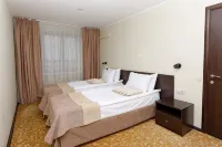 Panorama Hotel - parking