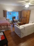 Cozy studio in charming Elkton with AC and WiFi included. 3 miles from Fair Hill - Homestays