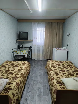 Rest Mini-Hotel Отели в г. 