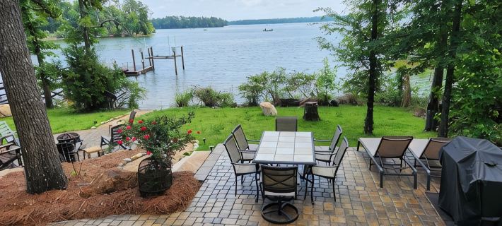 Dreher Dreams Cabin-Lakefront- + Fishing, Kayaks,Paddleboards, 7 Beds Sleeps 9! Hotels in Newberry County