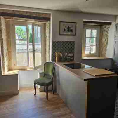 Aux 3 Maillets 1. Beautiful apartment in a 16th-century house. Others