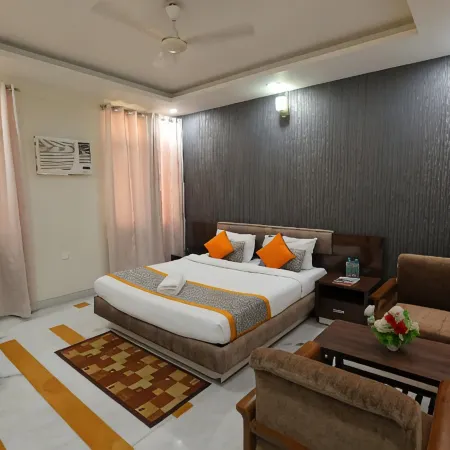 Meera Madhav Resort