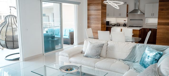 Luxurious & Cozy 2BR Condo 5 Minutes Walk to the Beach Hotels in El Cortecito