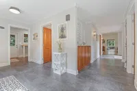 Rickenbacker Ridge sleeps 13 w/ heated pool+hot tub+firepit+game room !
