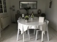 Single-storey house 2 kms from the beach, close to shopping centers