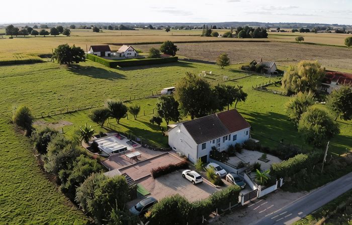 Maison 10 personnes avec piscine jacuzzi, proche du PAL
