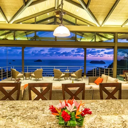 Manuel Antonio Luxury Villa – Fully Staffed 8 Br Estate with Chef, Ocean Views